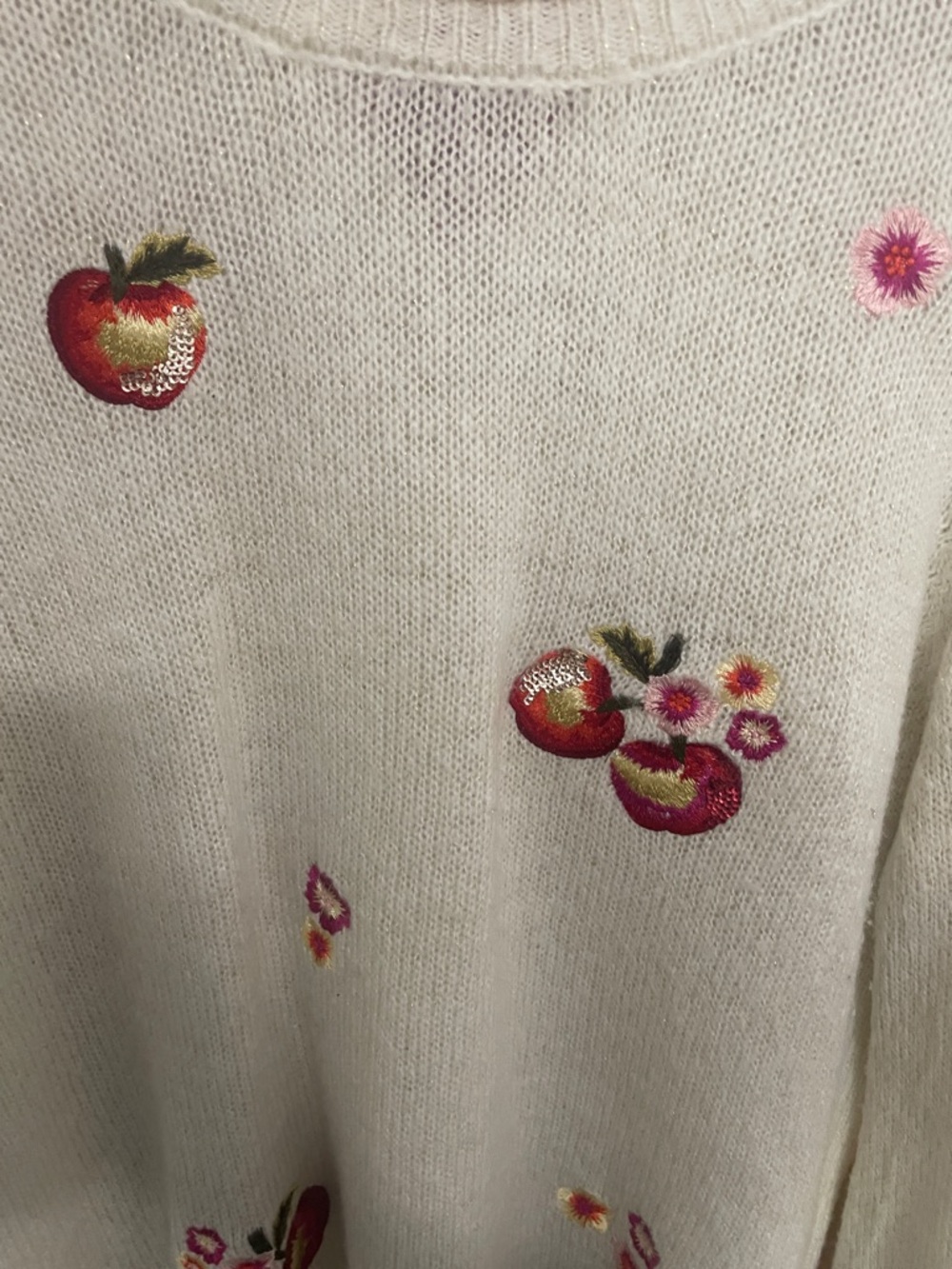 Lauren Conrad x Disney Cream Embroidered Apple Crewneck Sweater XL - Picture 6 of 11